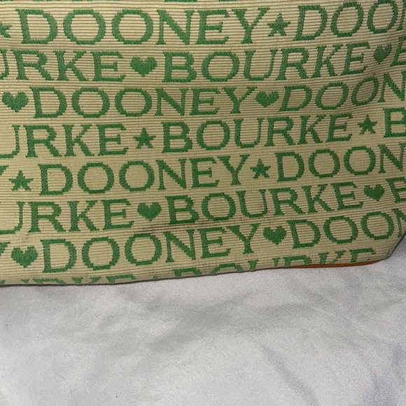 Gentle Used Dooney & Bourke shoulder bag Yellow/Green with brown trimming - Picture 5 of 10